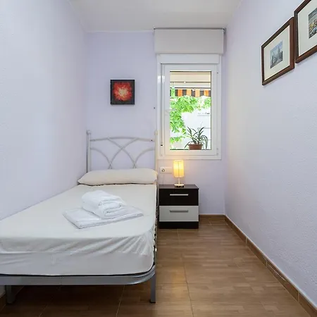 Apartment Global Market