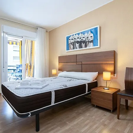 Global Market Apartment